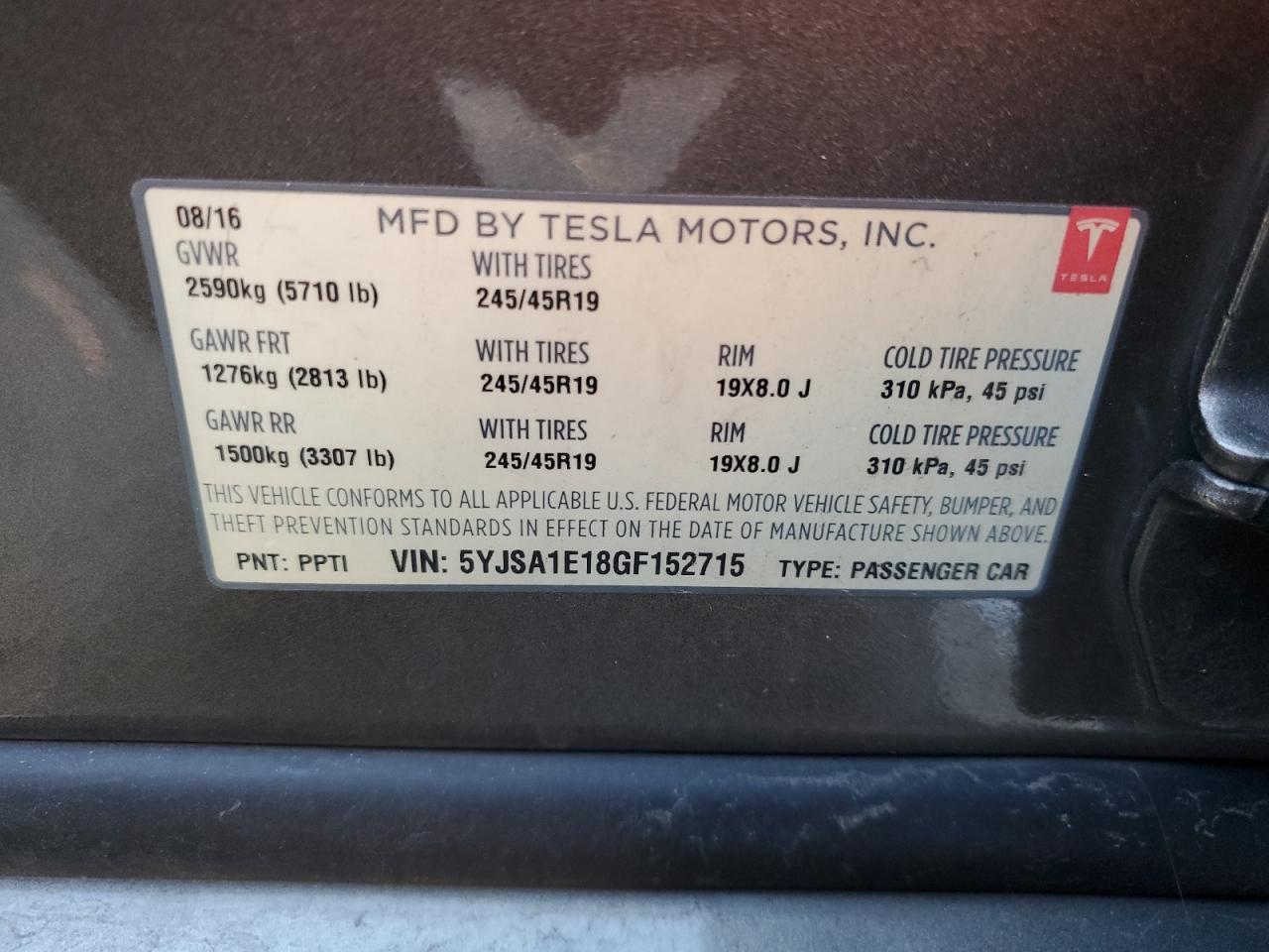 Tesla Model S Image 5