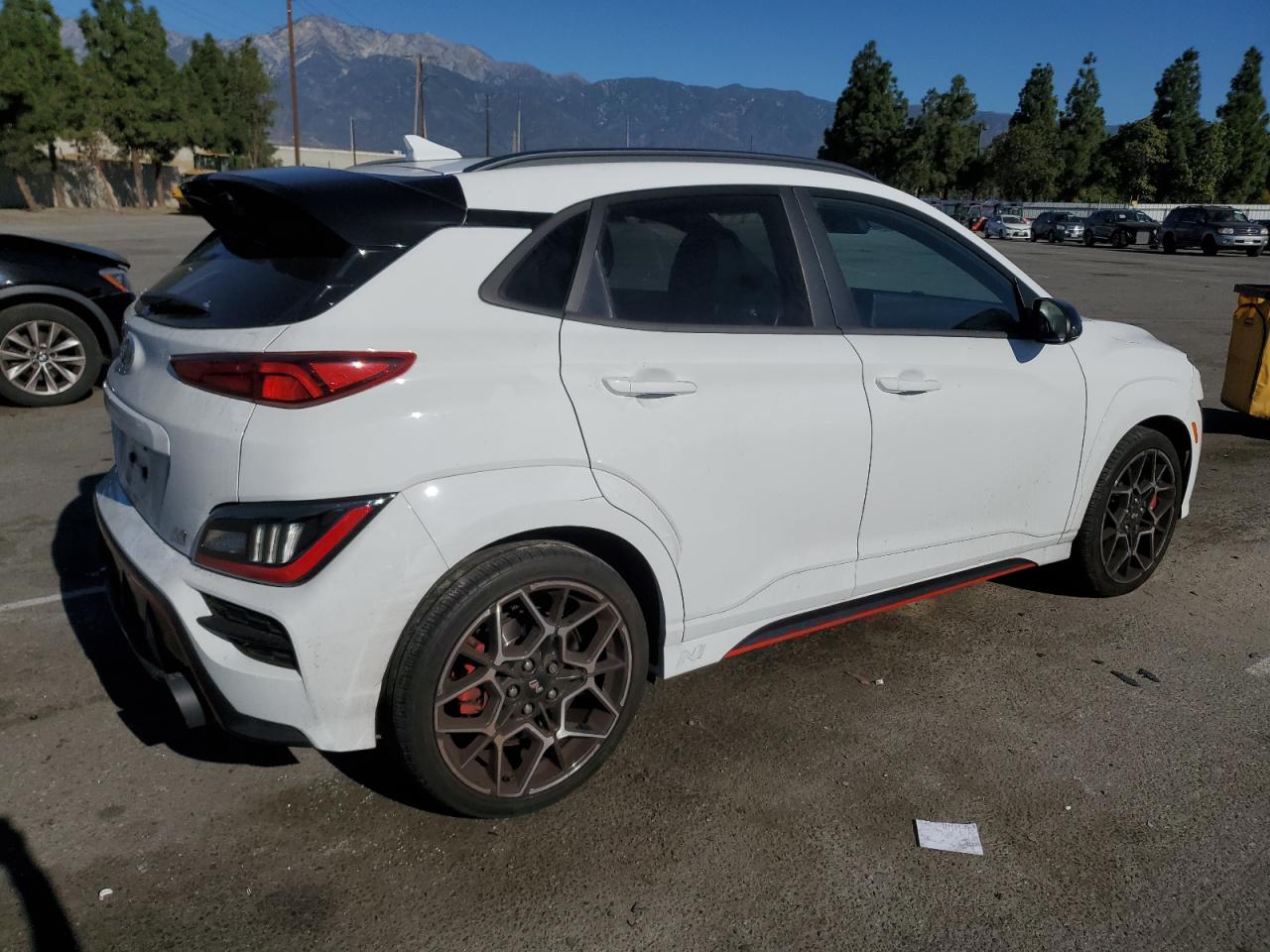 Hyundai KONA Base Image 3