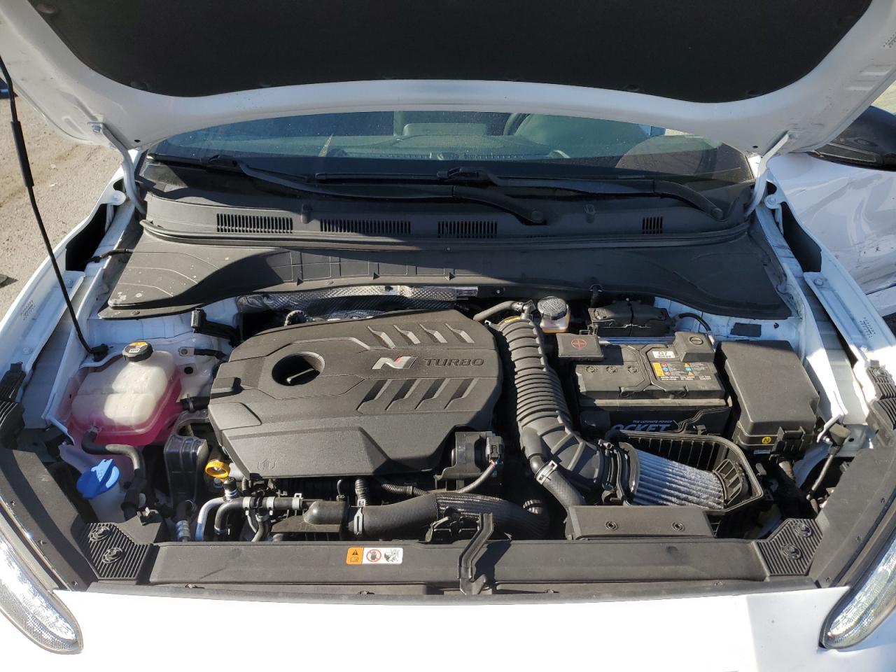 Hyundai KONA Base Image 10