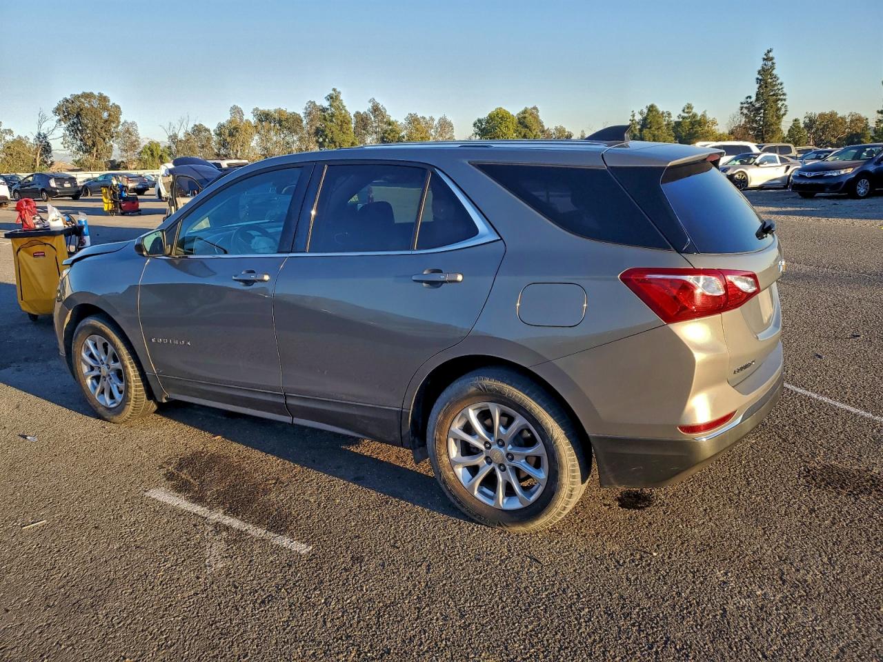 Chevrolet Equinox Lt Image 2