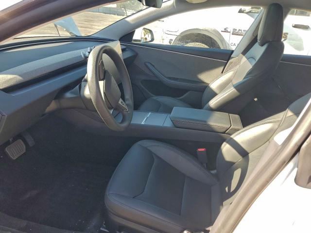 Tesla Model 3 Image 10