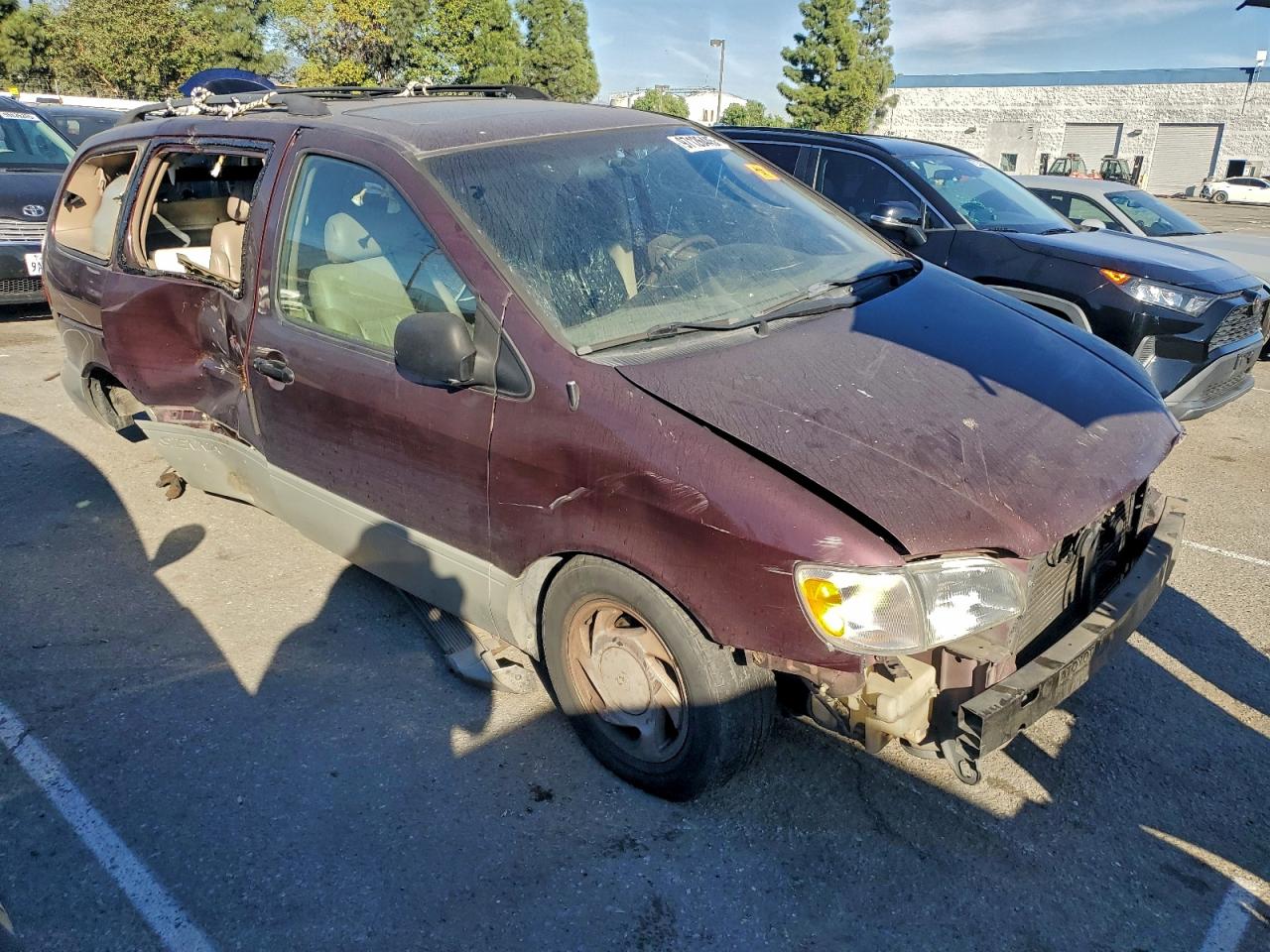 Toyota Sienna Le Image 5