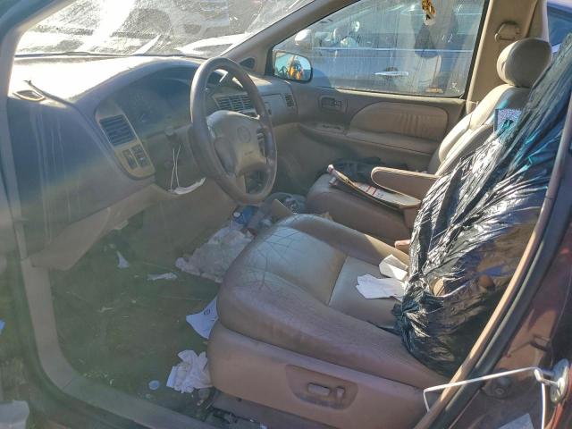 Toyota Sienna Le Image 6