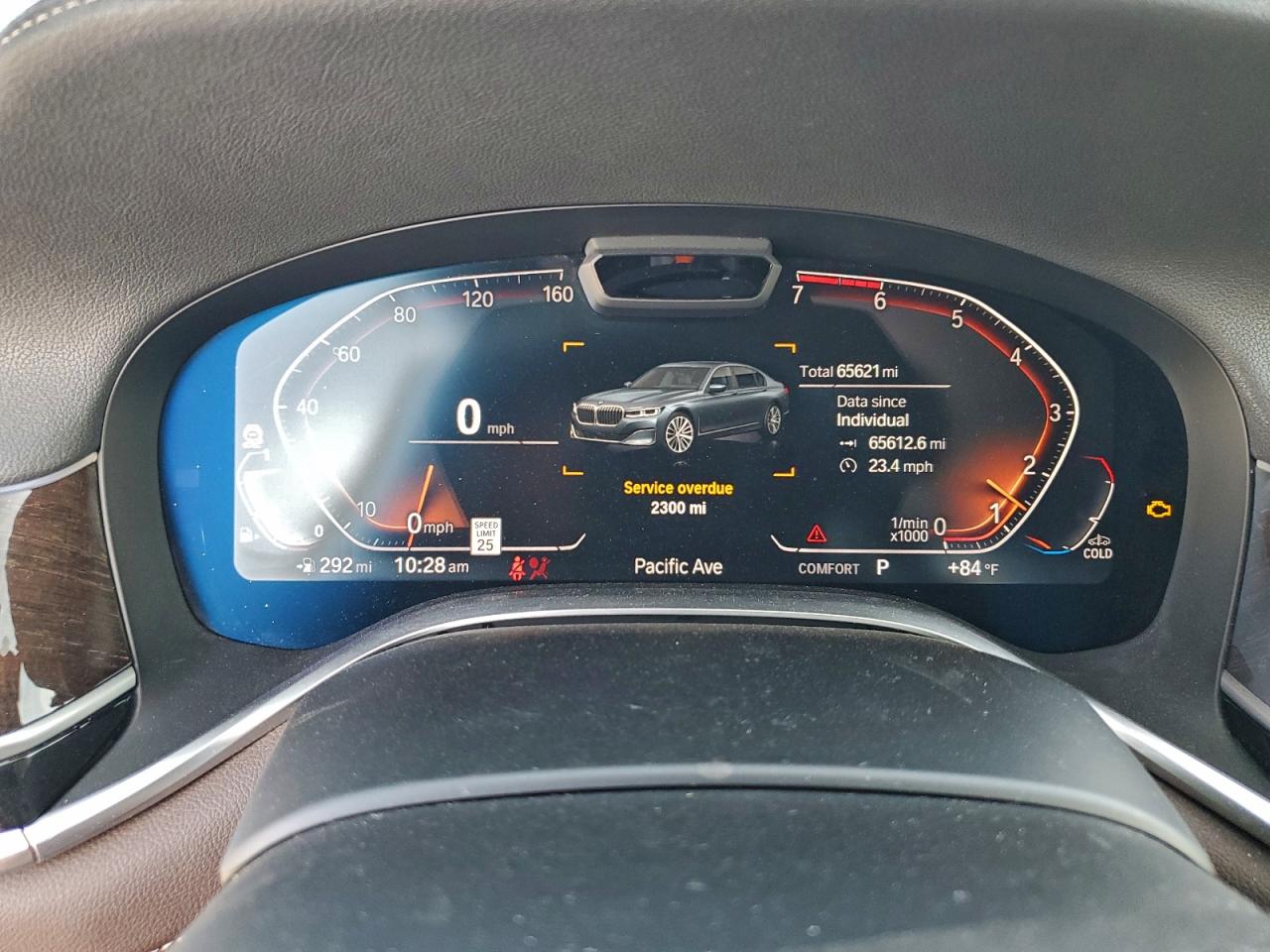 BMW 7 Series Xi Image 9