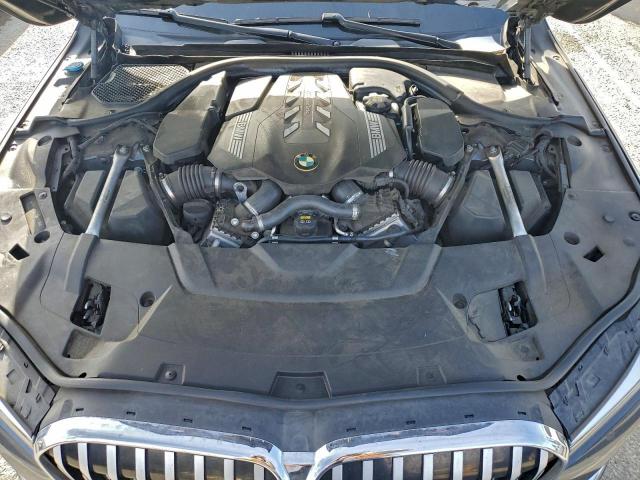 BMW 7 Series Xi Image 12