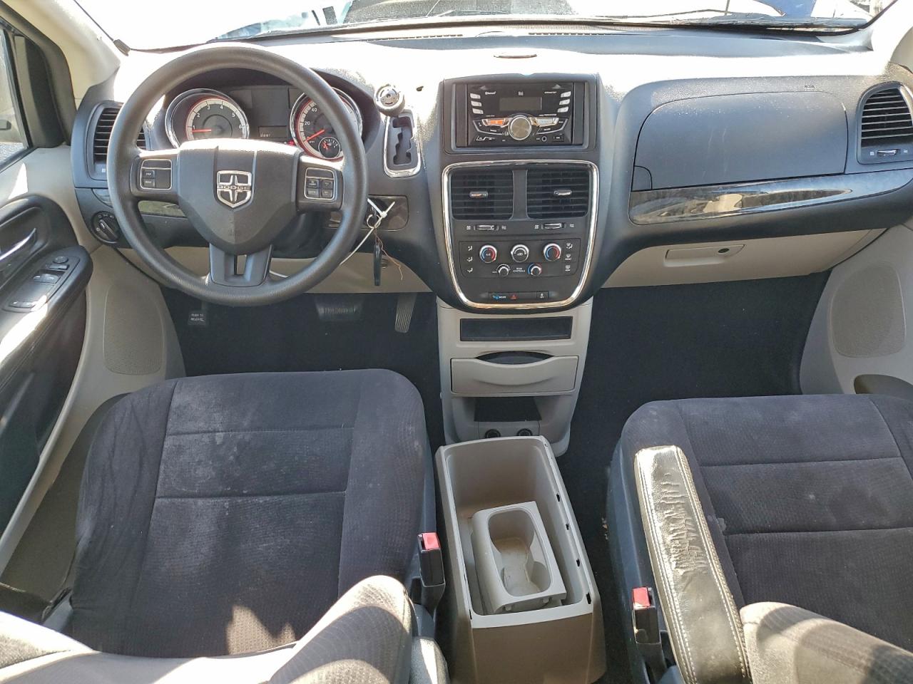 Dodge Caravan Express Image 9