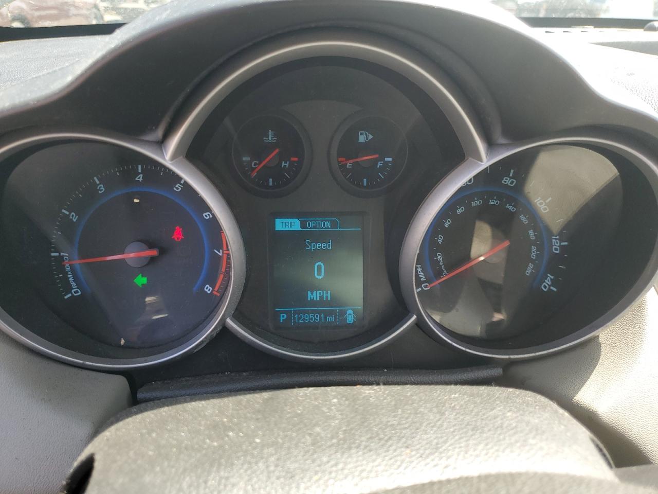 Chevrolet Cruze Ls Image 3