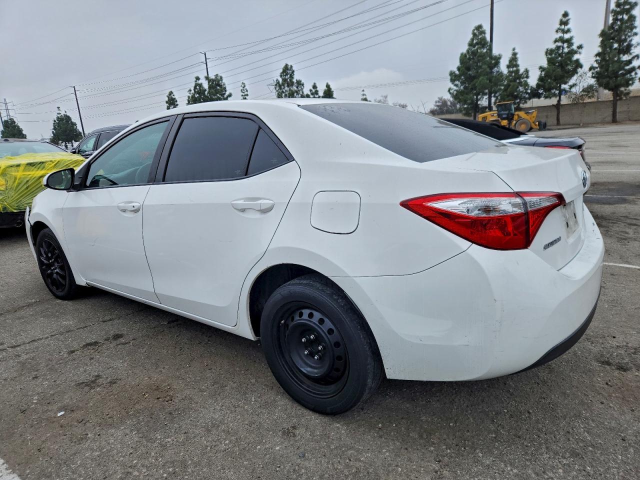 Toyota Corolla L Image 4