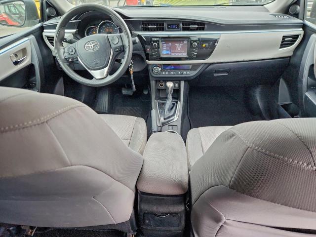 Toyota Corolla L Image 12