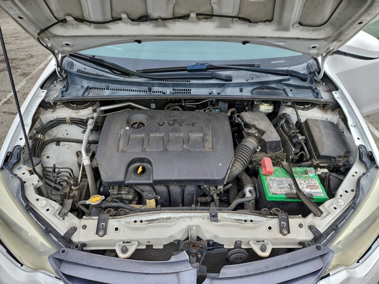 Toyota Corolla L Image 11