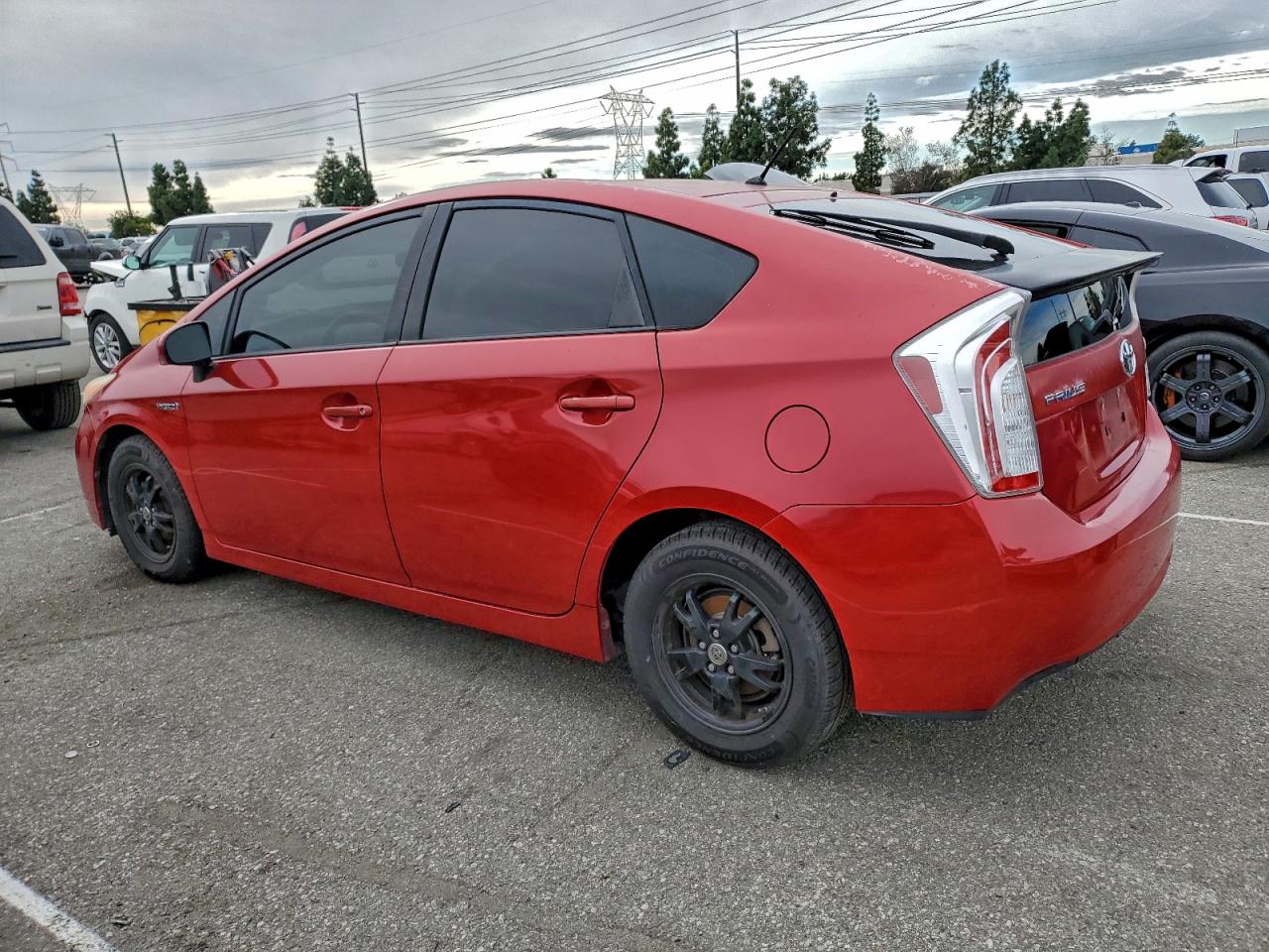 Toyota Prius Image 12