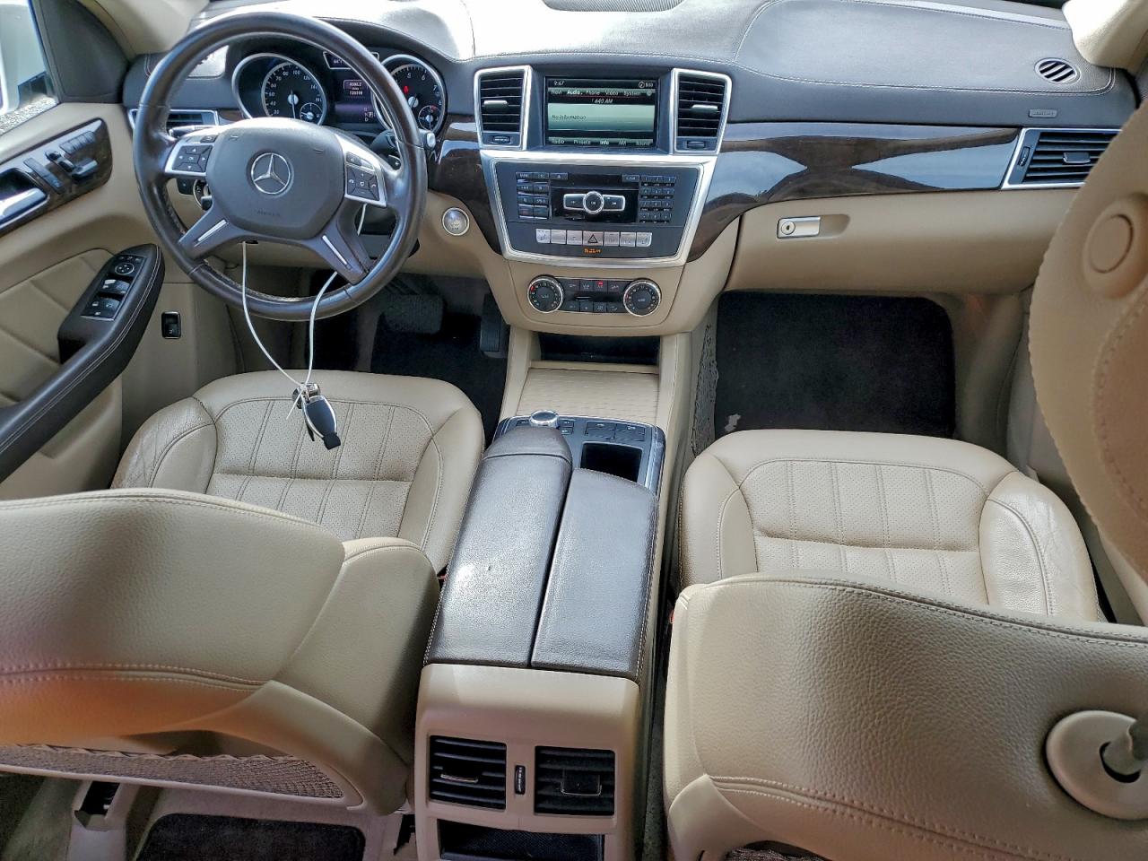 Mercedes-Benz G-Class 450 4matic Image 13