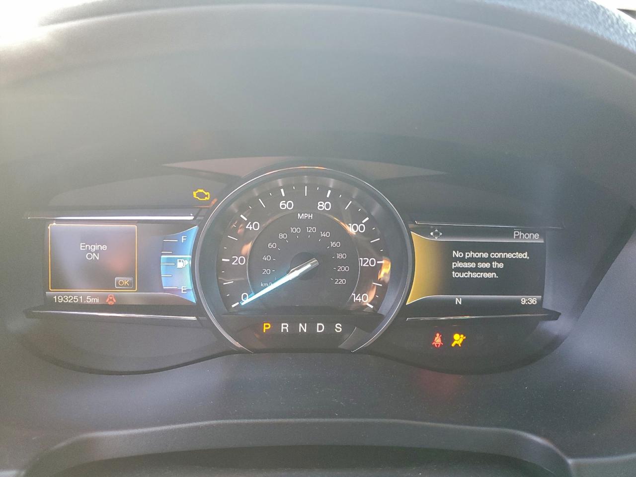 Ford Explorer Sport Image 9