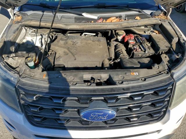 Ford Explorer Sport Image 5