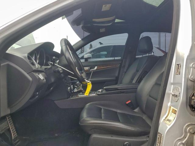 Mercedes-Benz C-Class 300 4matic Image 7