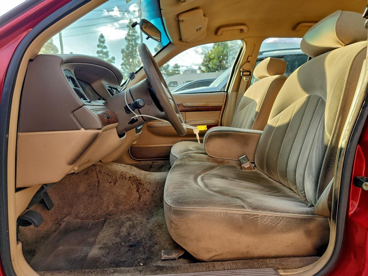 Mercury Grmarquis Gs Image 12