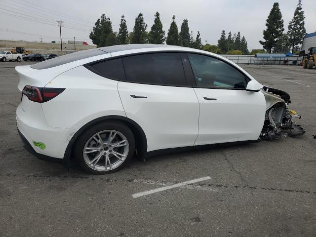 Tesla Model Y Image 2