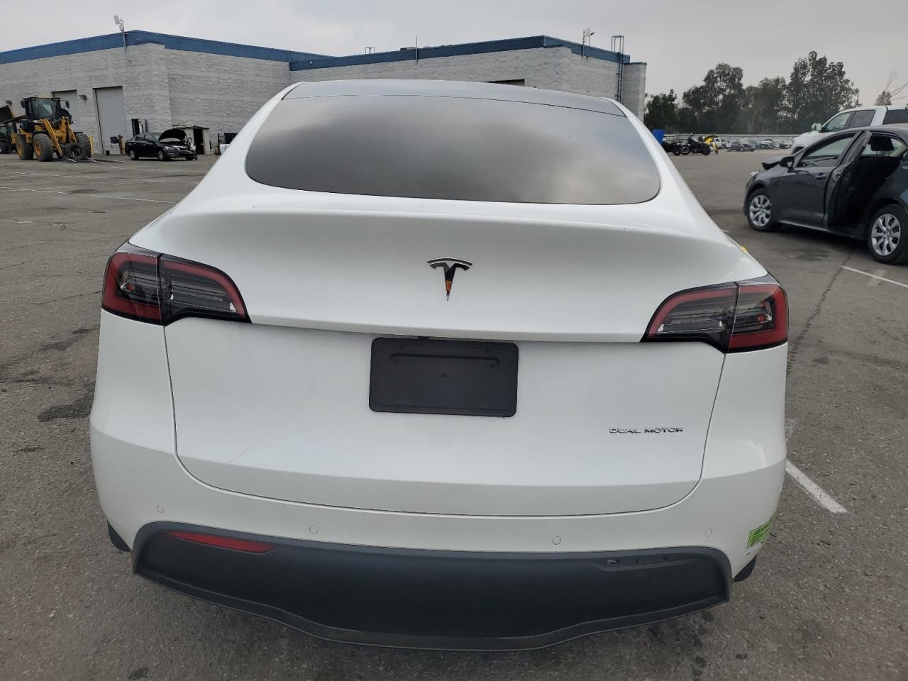 Tesla Model Y Image 9