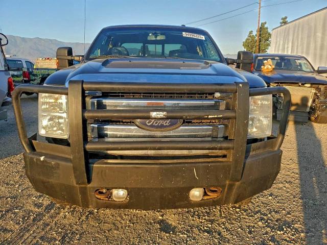 Ford F-350 Super Duty Image 5