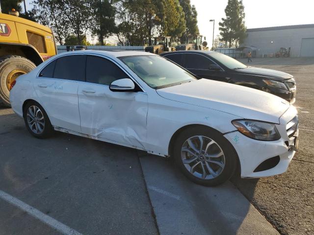 Mercedes-Benz C-Class 300 Image 3