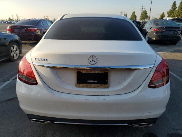 Mercedes-Benz C-Class 300 Image 5