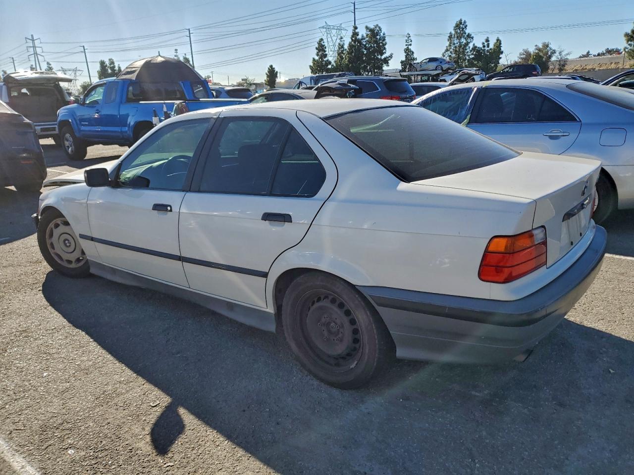 BMW 3 Series I Image 2