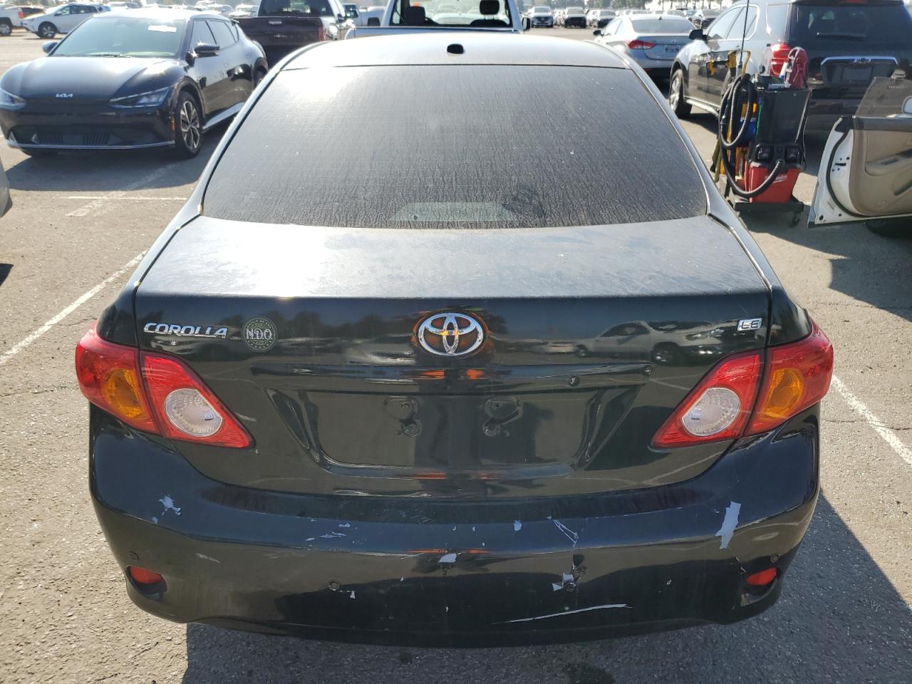 Toyota Corolla Base Image 4