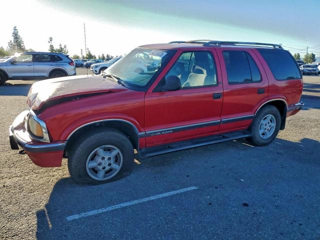 Chevrolet Blazer Image 1