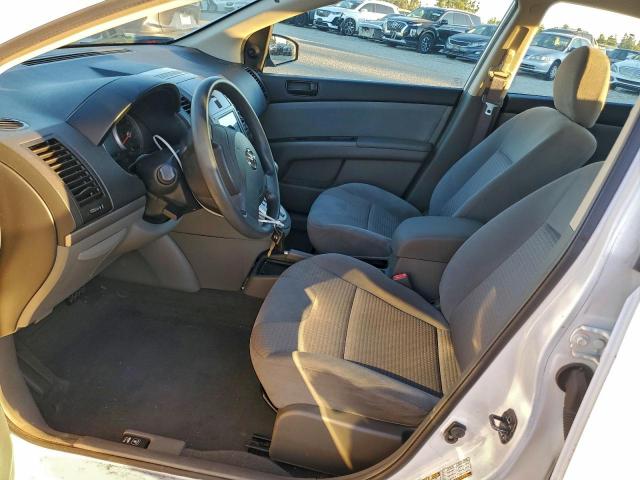 Nissan Sentra 2.0 Image 3