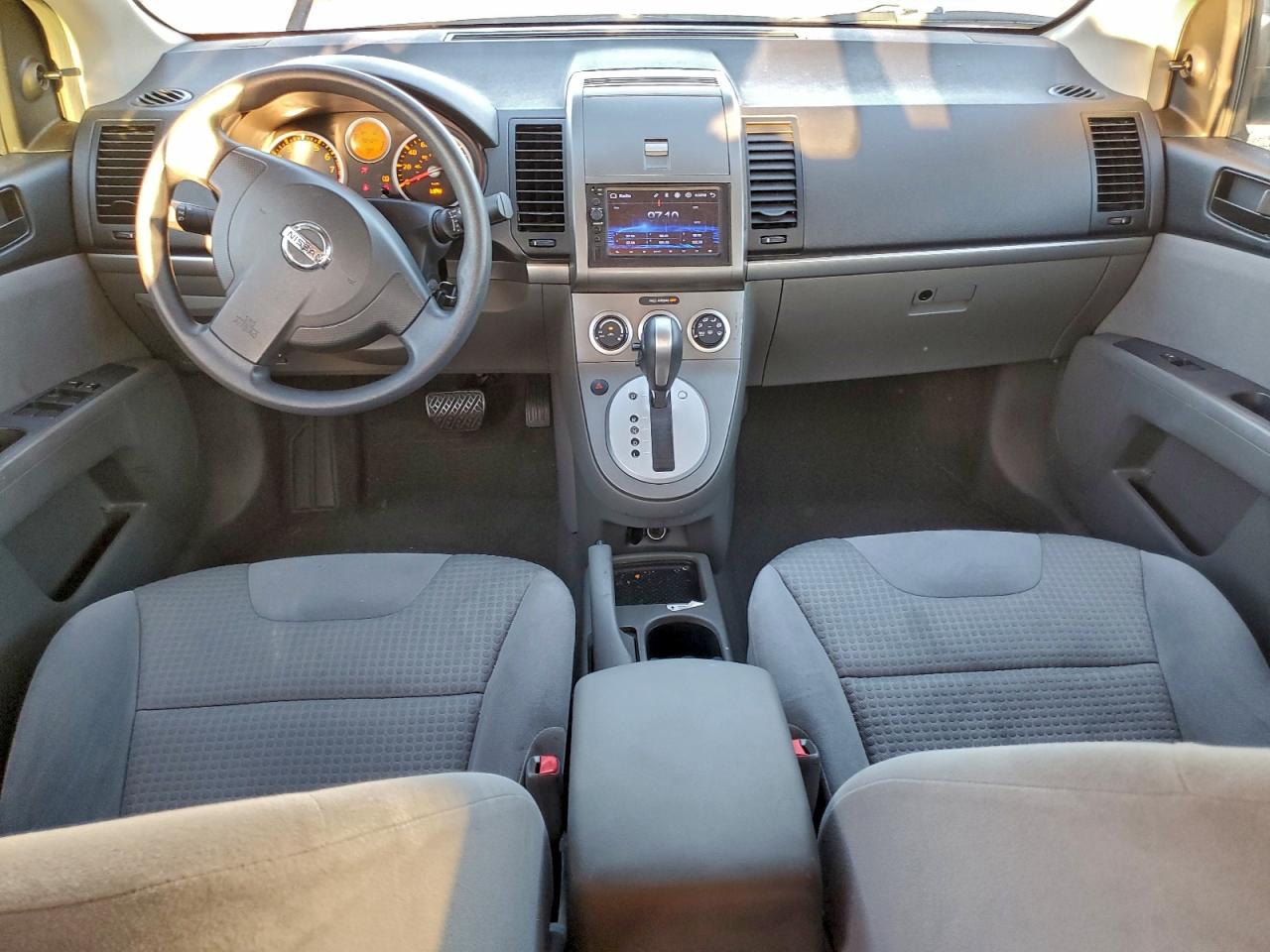 Nissan Sentra 2.0 Image 4