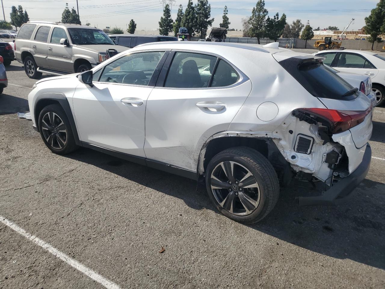 Lexus Ux 200 Image 12