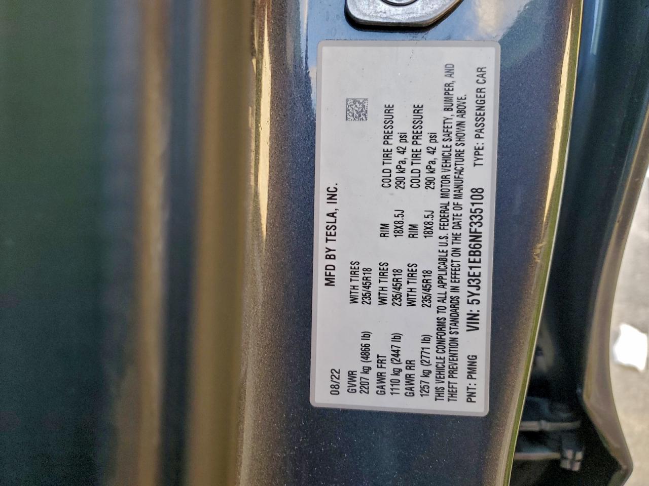 Tesla Model 3 Image 9